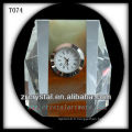 Magnifique horloge en cristal K9 T074